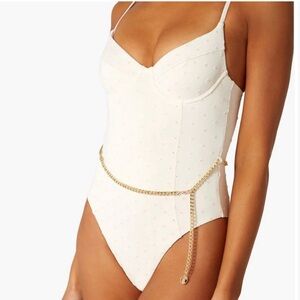 WEWOREWHAT Danielle Eyelet One Piece with gold chain *NTW* Size M